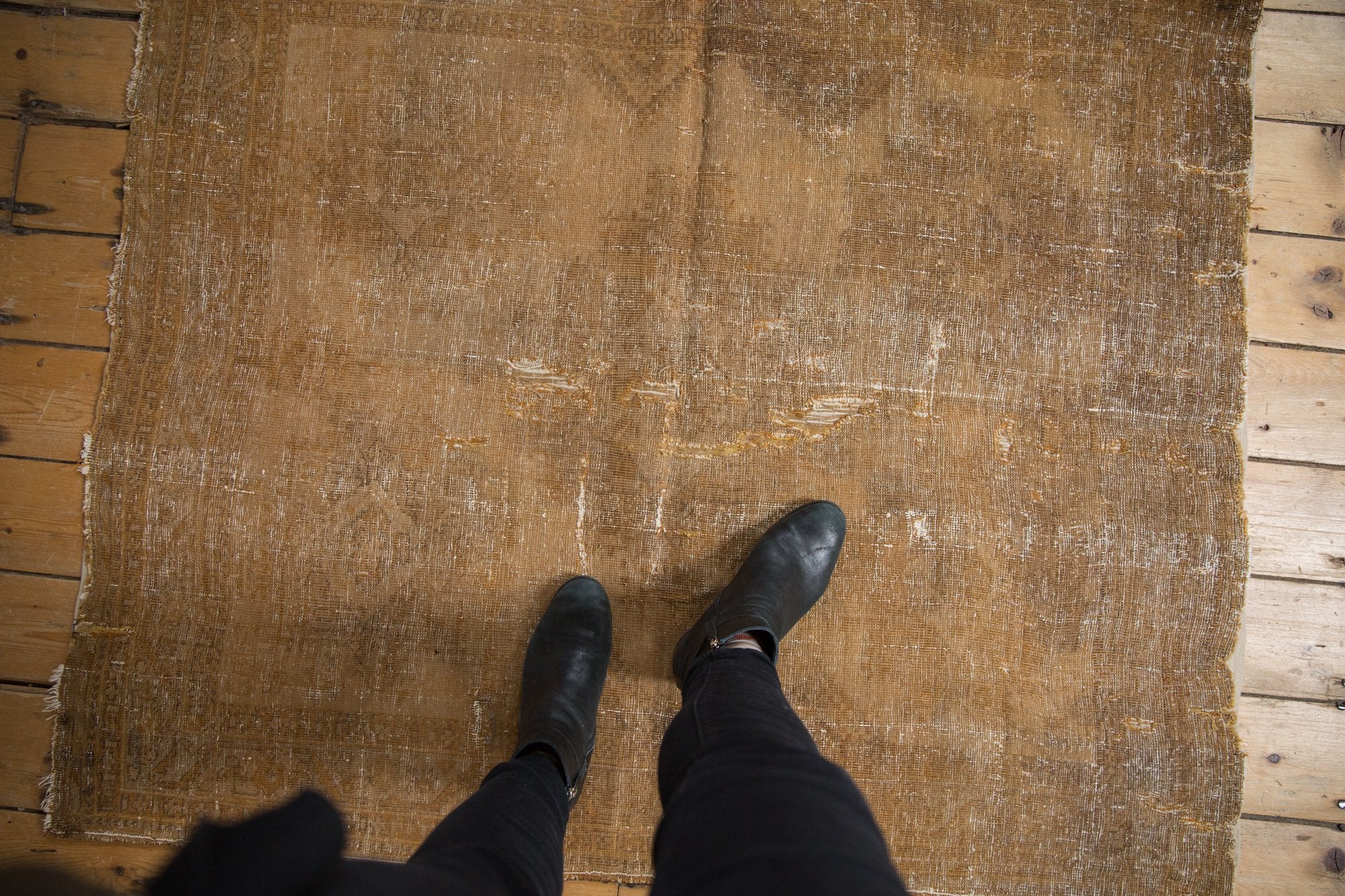 4x4.5 Vintage Distressed Afshar Square Rug // ONH Item ee003926 Image 1