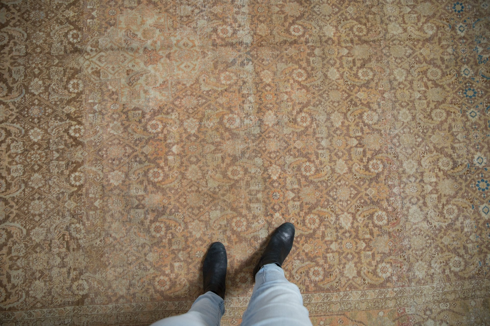 10.5x18 Vintage Distressed Tabriz Carpet // ONH Item ee003928 Image 1