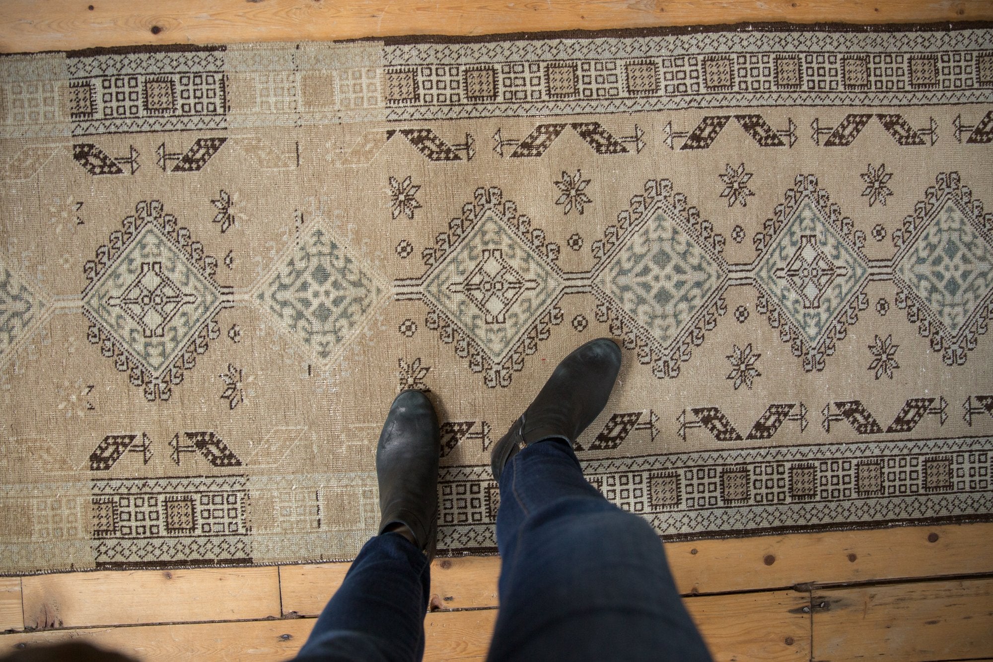 2.5x10.5 Vintage Distressed Serab Rug Runner // ONH Item ee003940 Image 1