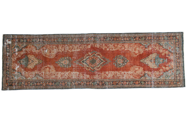 3.5x11.5 Vintage Distressed Mahal Rug Runner // ONH Item ee003947