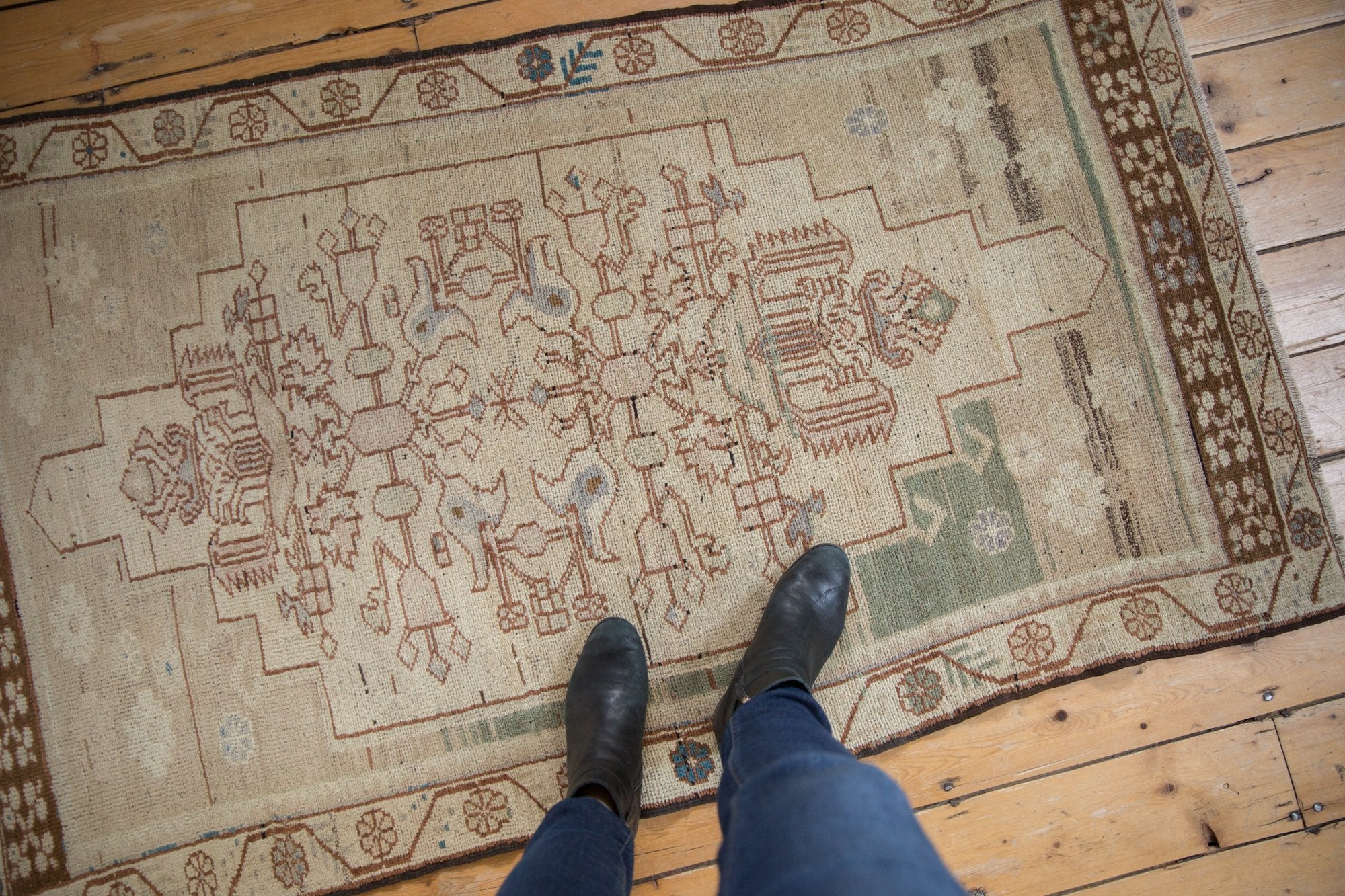 3.5x5.5 Vintage Distressed Oushak Rug // ONH Item ee003958 Image 1