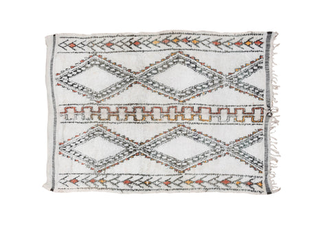 6x8.5 Vintage Moroccan Carpet // ONH Item ee003984