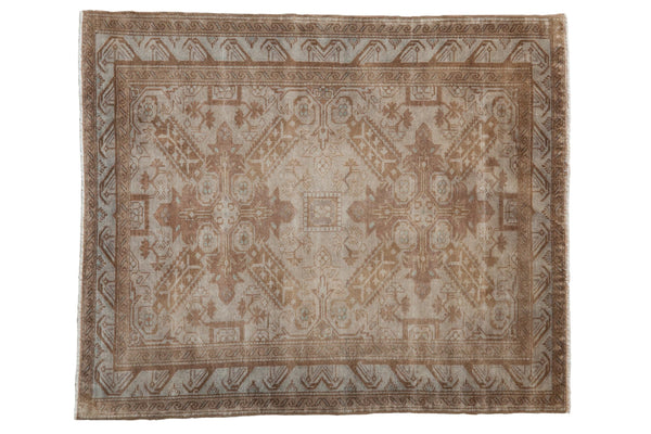 Vintage Distressed Sivas Square Rug / ONH item ee003995