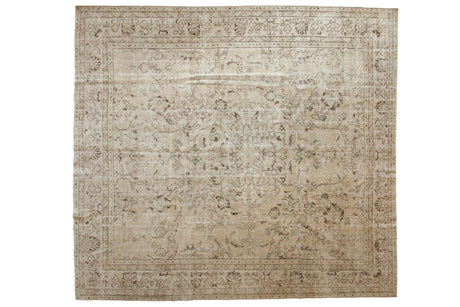 9.5x10.5 Vintage Distressed Oushak Square Carpet // ONH Item ee003998