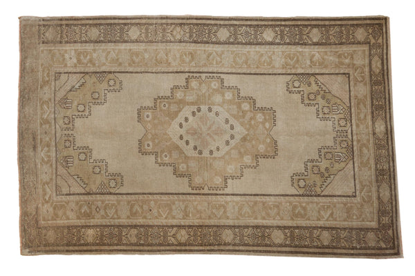 Vintage Distressed Oushak Rug / ONH item ee004028