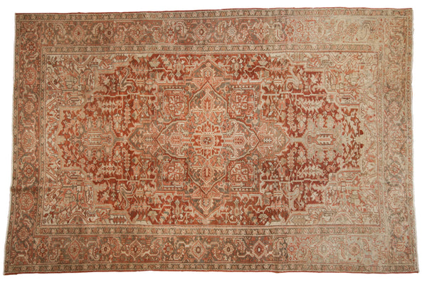 8x12.5 Vintage Distressed Heriz Carpet // ONH Item ee004053