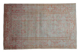 Vintage fine Mahal rug with a geometric pattern and Samovar border in pale cherry red and seafoam.