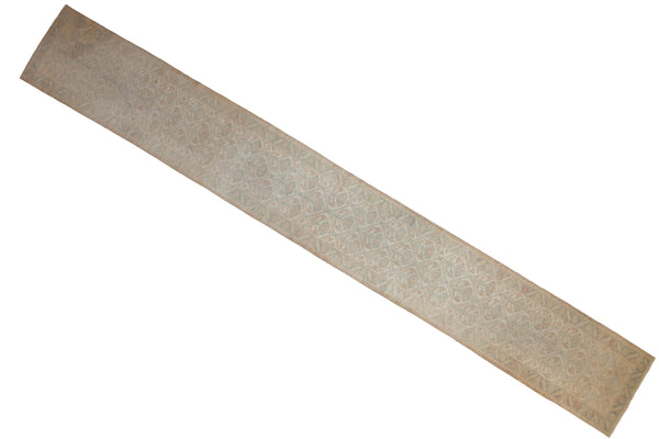 2.5x19.5 Vintage Distressed Malayer Rug Runner // ONH Item ee004082