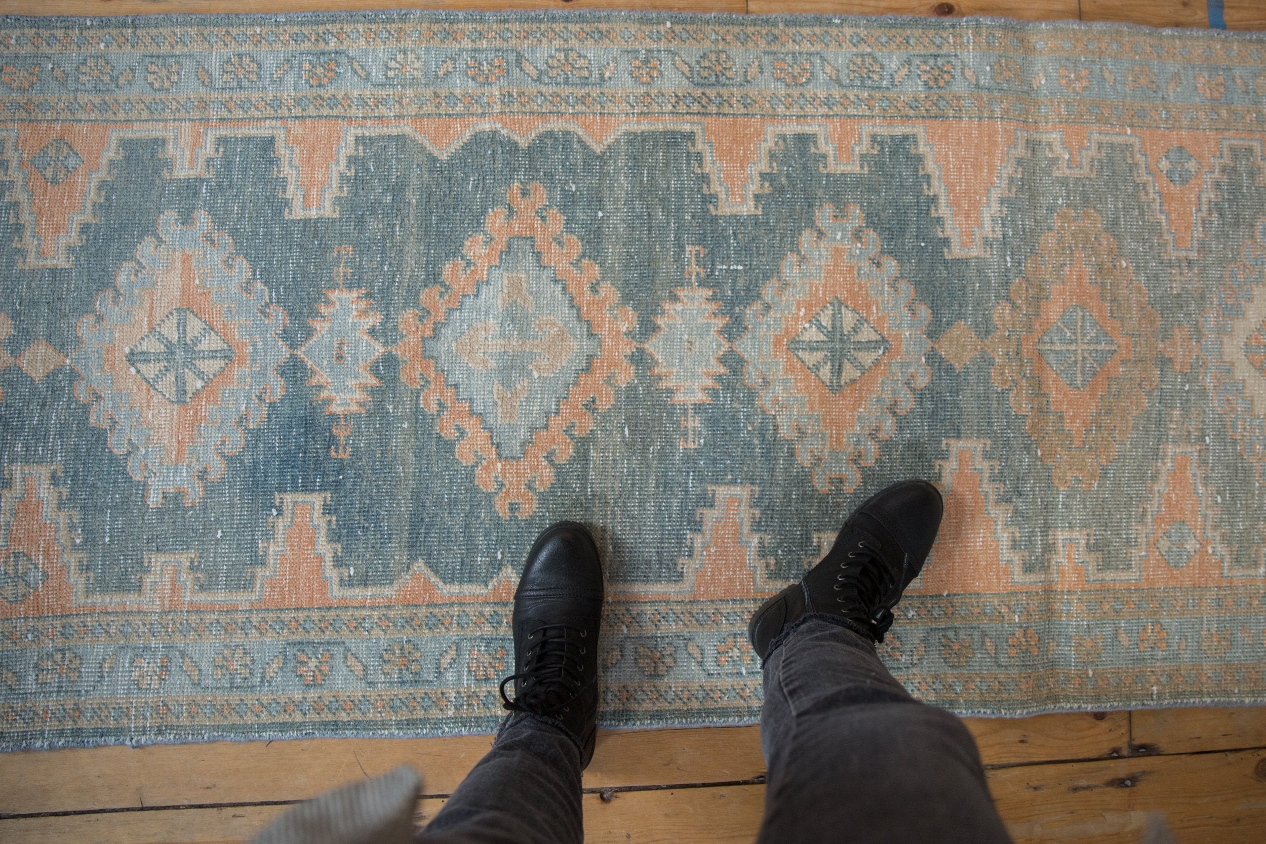 2.5x11.5 Vintage Distressed Malayer Rug Runner // ONH Item ee004089 Image 1