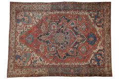 9.5x13 Vintage Distressed Serapi Carpet // ONH Item ee004127