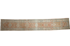 10.5x17.5 Vintage Distressed Mahal Carpet // ONH Item ee004149