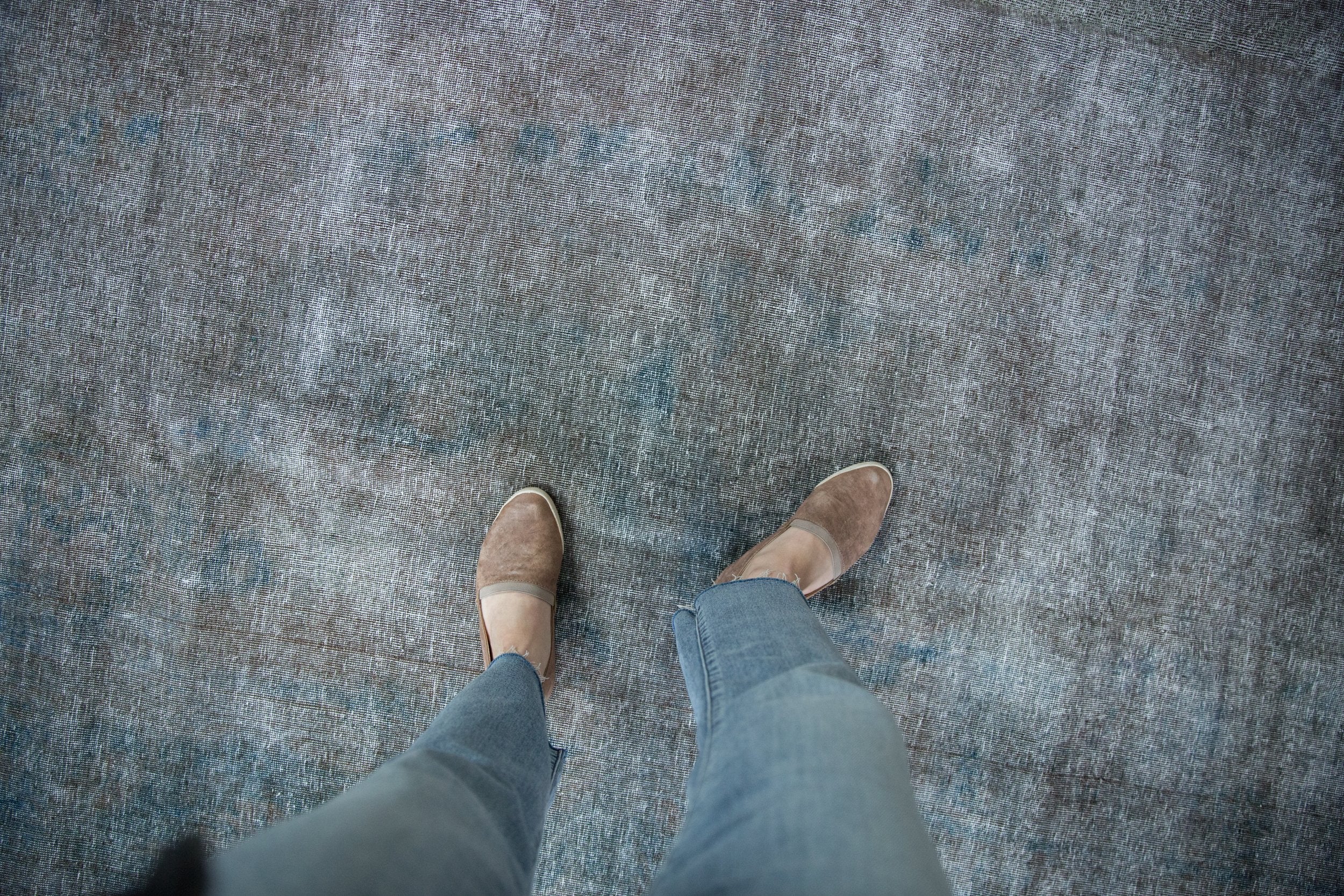 9x11.5 Vintage Distressed Overdyed Sparta Carpet // ONH Item ee004217 Image 1