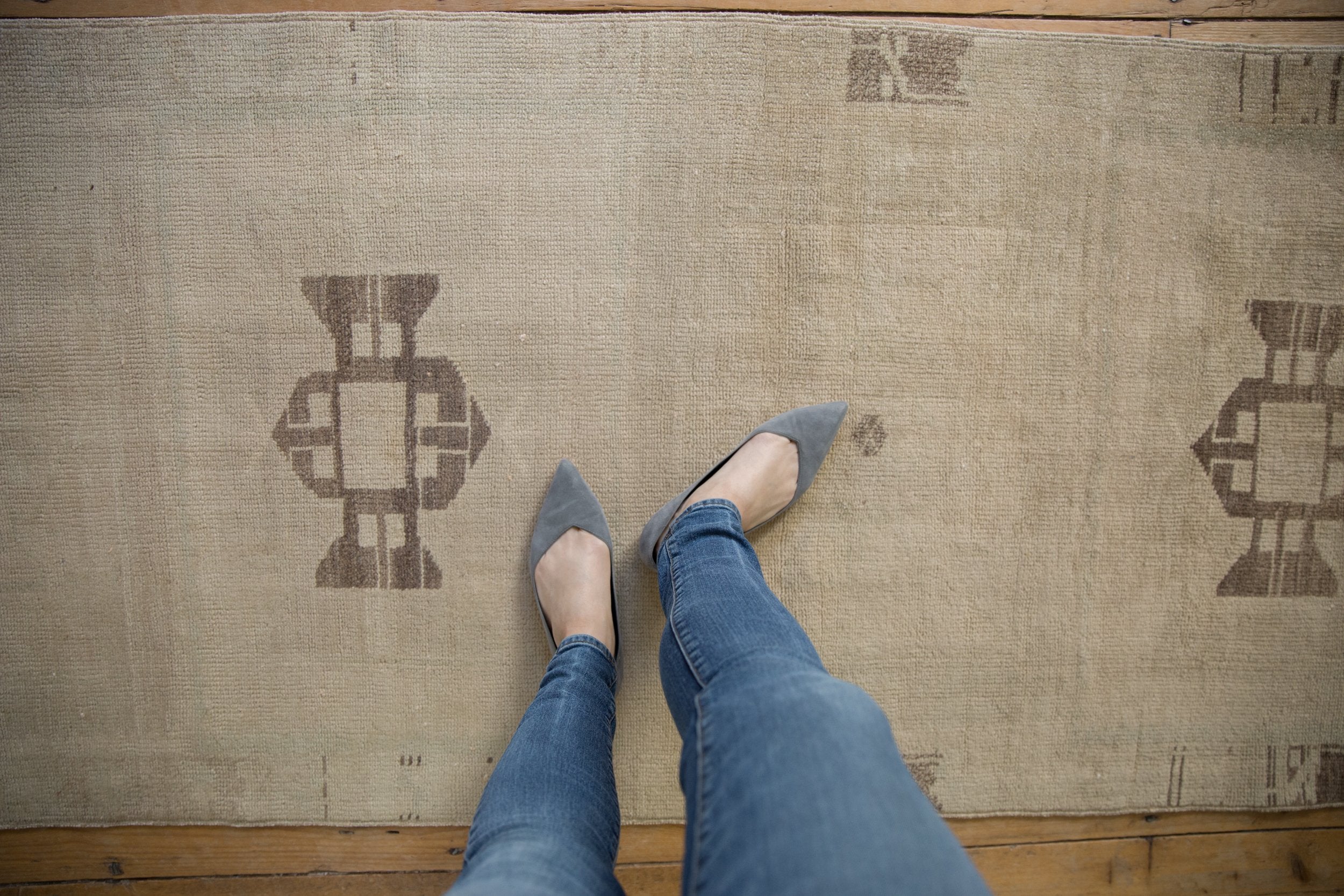 3x9 Vintage Distressed Oushak Rug Runner // ONH Item ee004230 Image 2