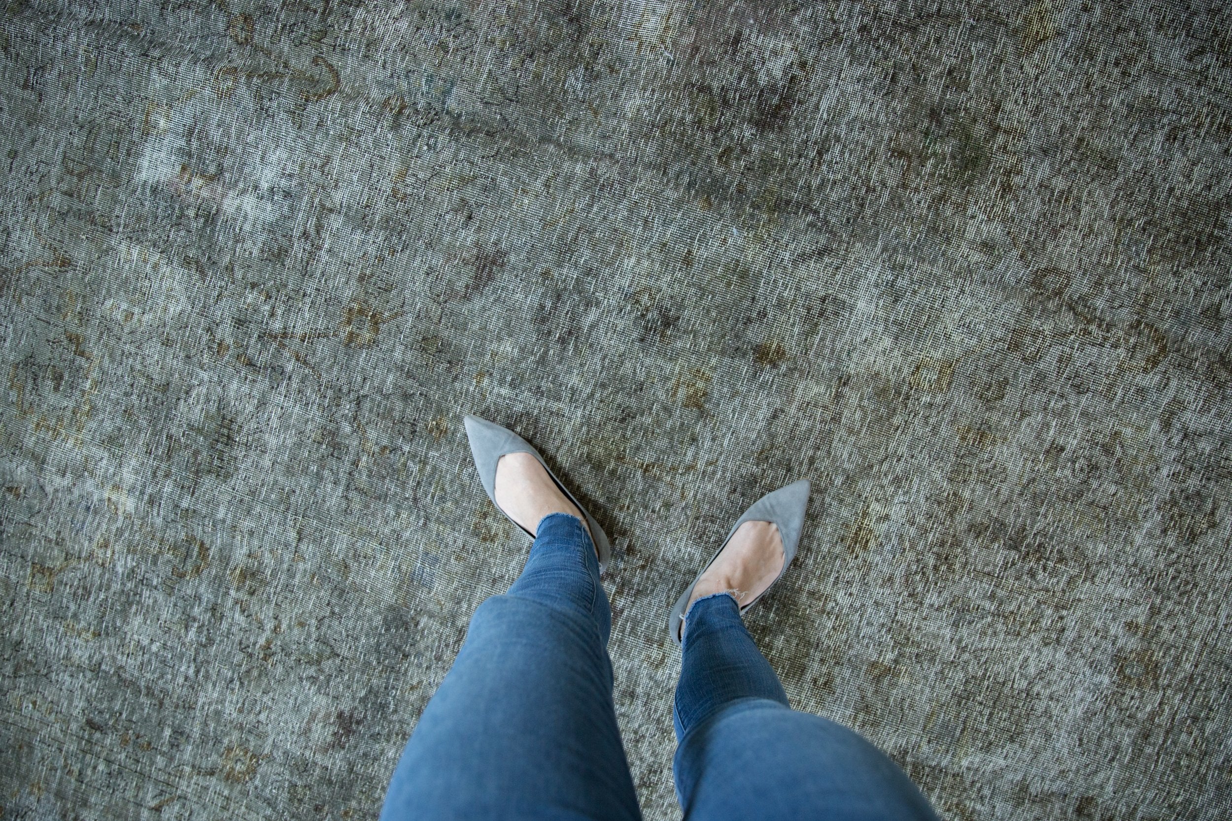 8.5x9 Vintage Distressed Overdyed Sparta Square Carpet // ONH Item ee004259 Image 1