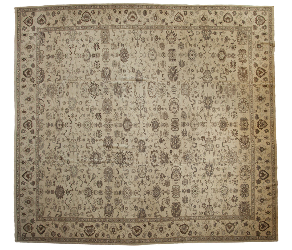 13.5x15 Egyptian Agra Design Square Carpet // ONH Item ee004281