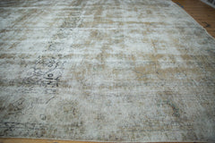 9.5x12.5 Vintage Distressed Meshed Carpet // ONH Item ee004320 Image 5