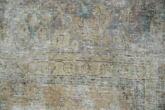 9.5x12.5 Vintage Distressed Meshed Carpet // ONH Item ee004320 Image 11