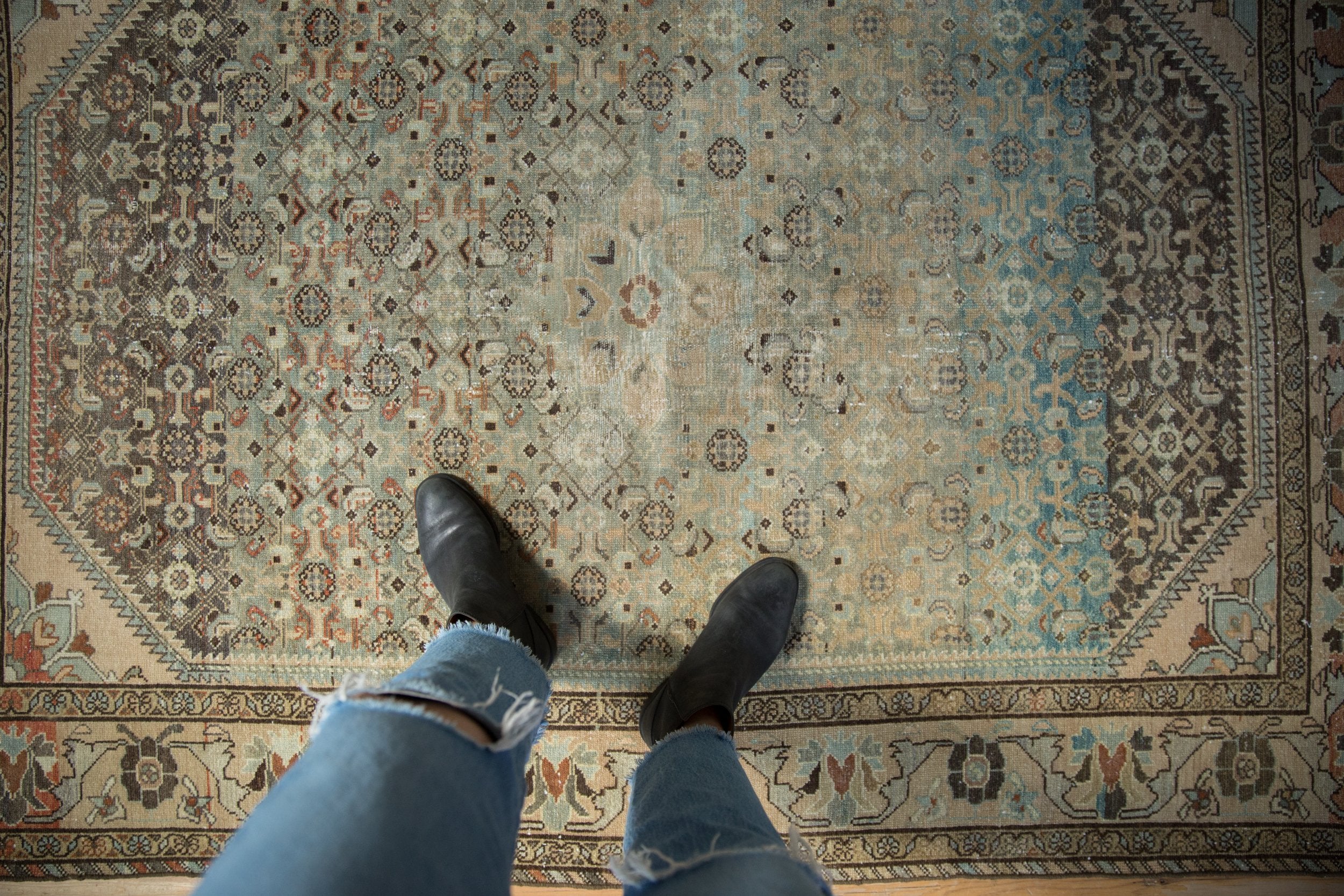 4.5x6.5 Vintage Fine Distressed Borchalou Rug // ONH Item ee004345 Image 1