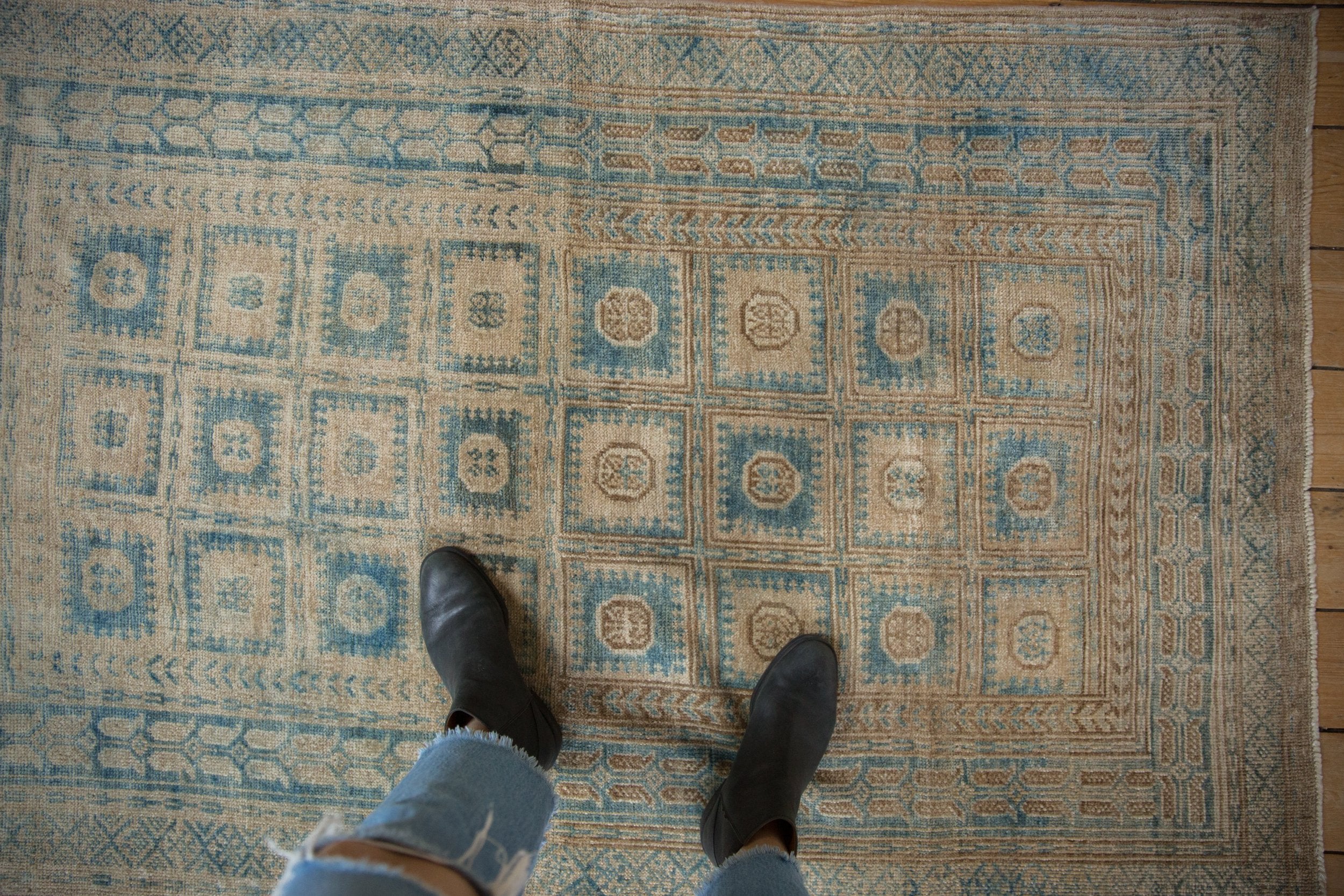 3.5x5.5 Vintage Distressed Belouch Rug // ONH Item ee004357 Image 1