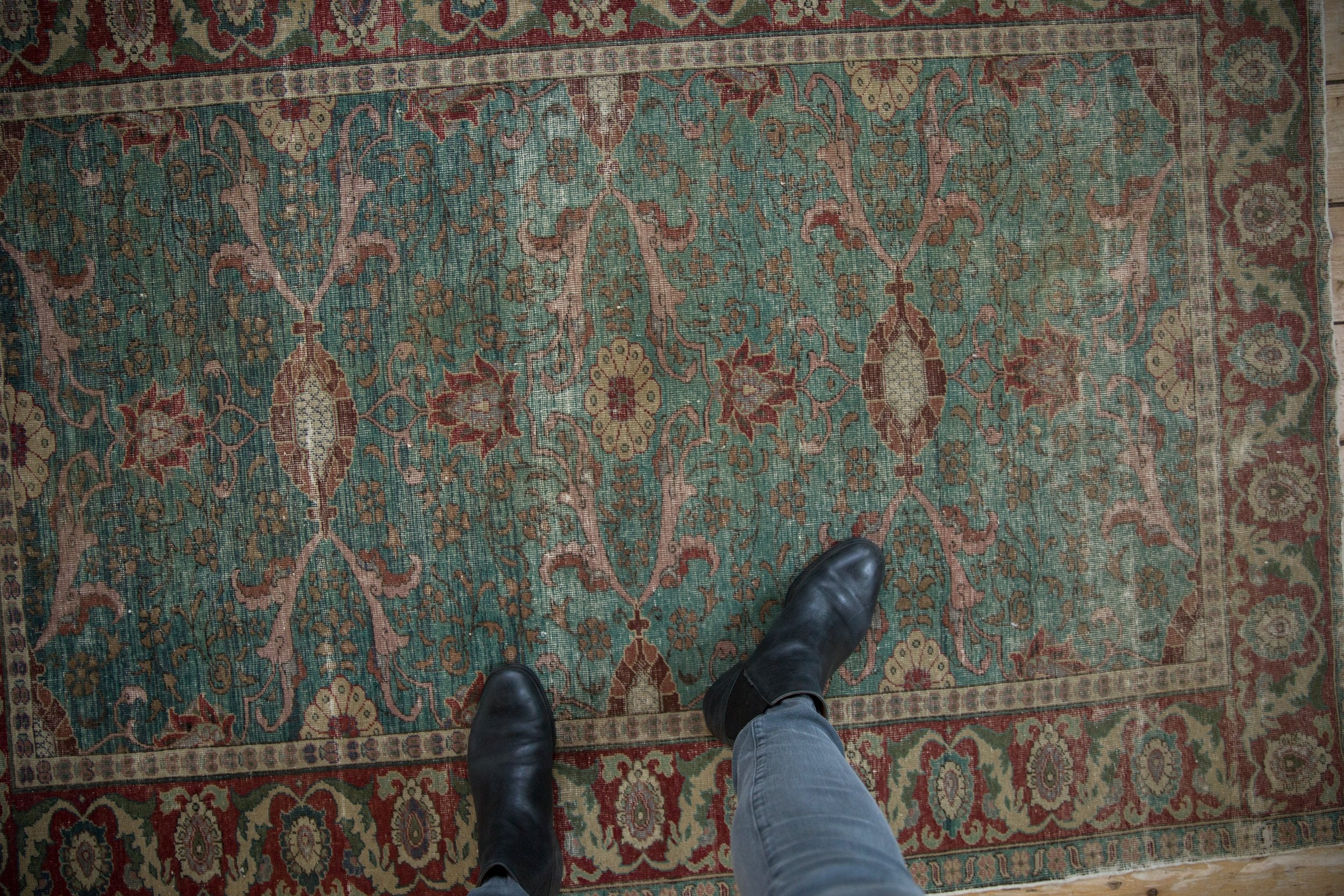 4x5.5 Vintage Fine Distressed Kayseri Rug // ONH Item ee004363 Image 1