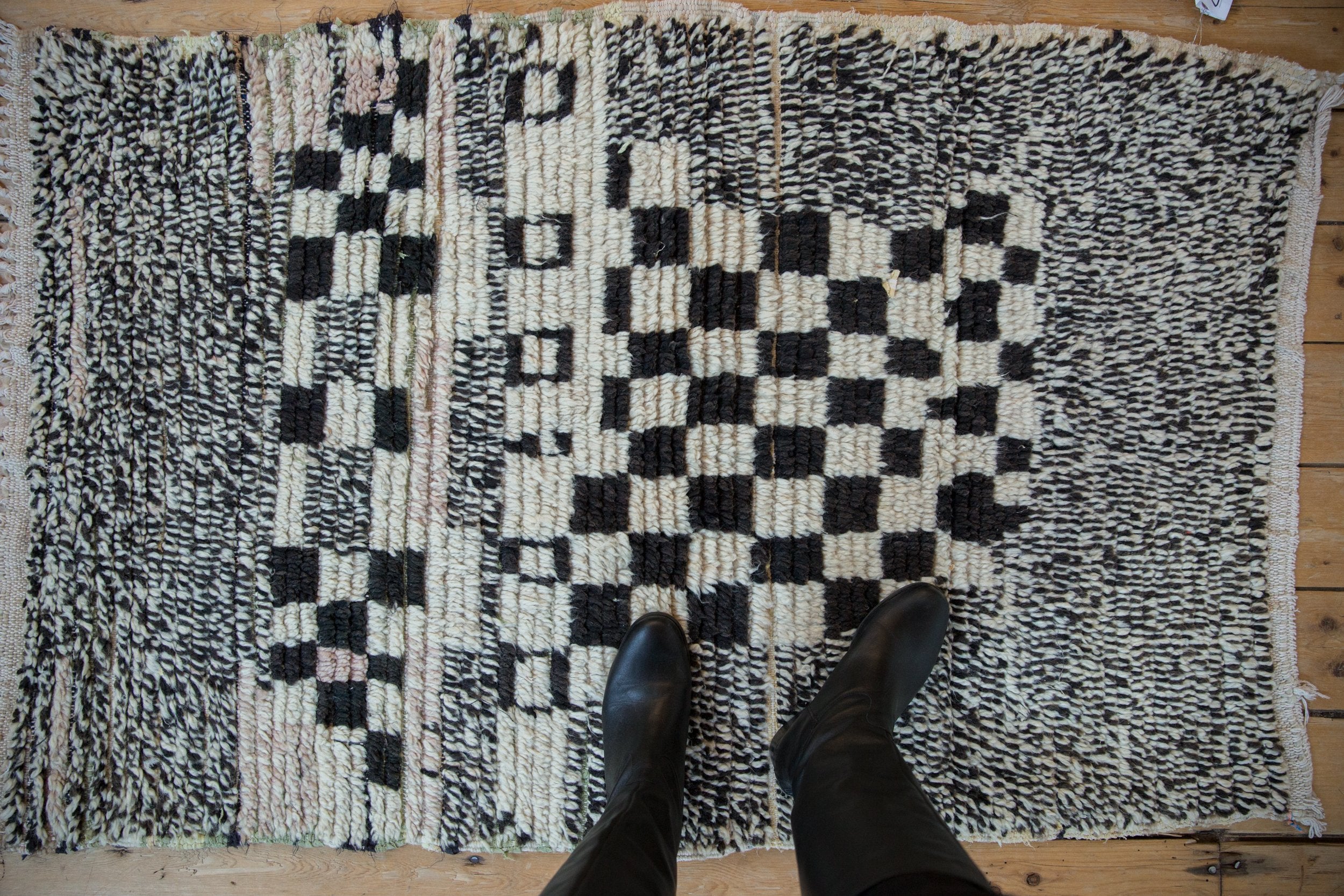 3x5 Vintage Moroccan Rug // ONH Item ee004387 Image 1