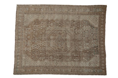 6.5x8.5 Vintage Distressed Shiraz Carpet // ONH Item ee004411