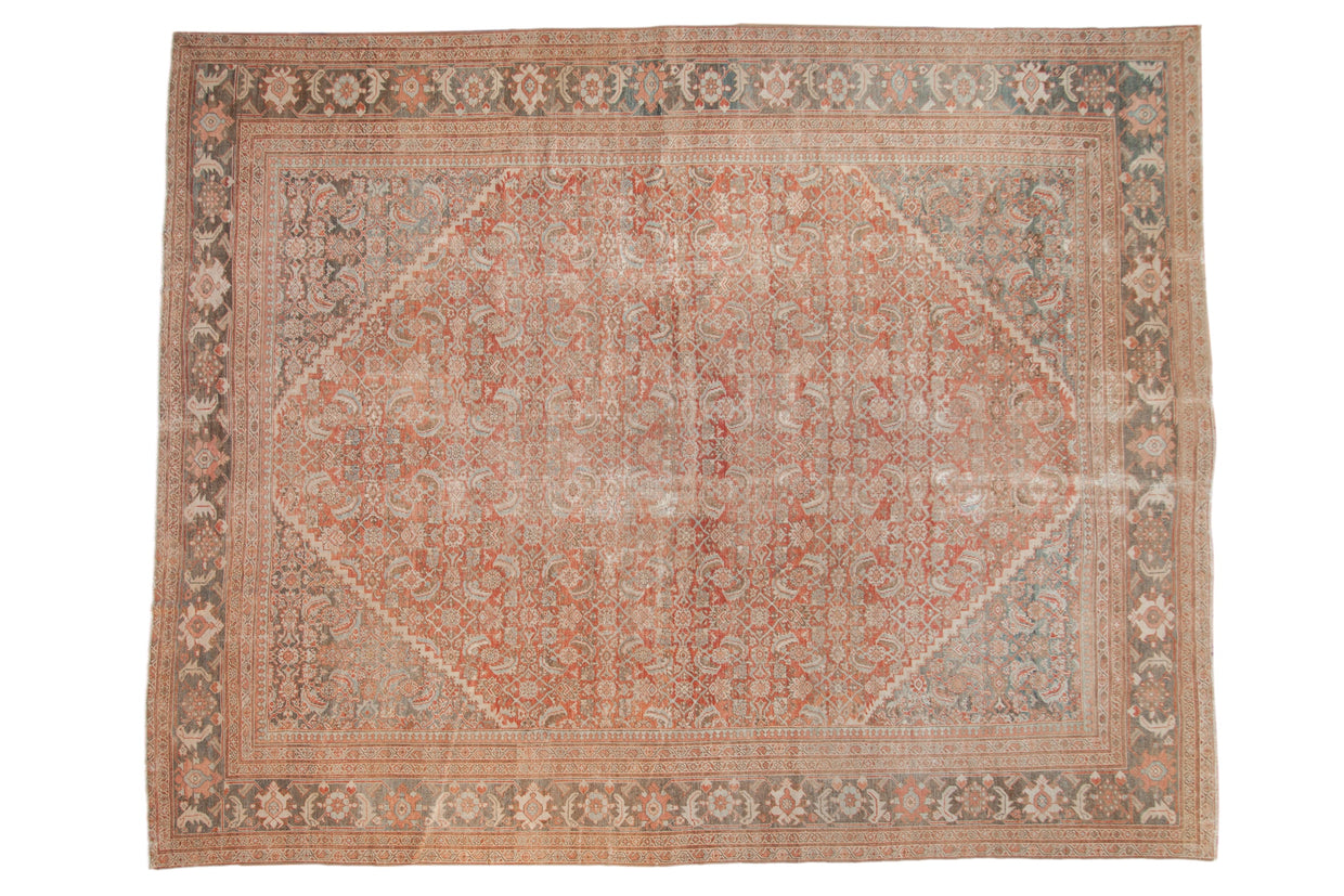 10.5x13 Vintage Distressed Mahal Carpet // ONH Item ee004442
