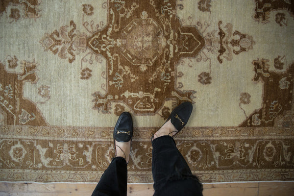 5x7 Vintage Distressed Oushak Rug // ONH Item ee004455 Image 1