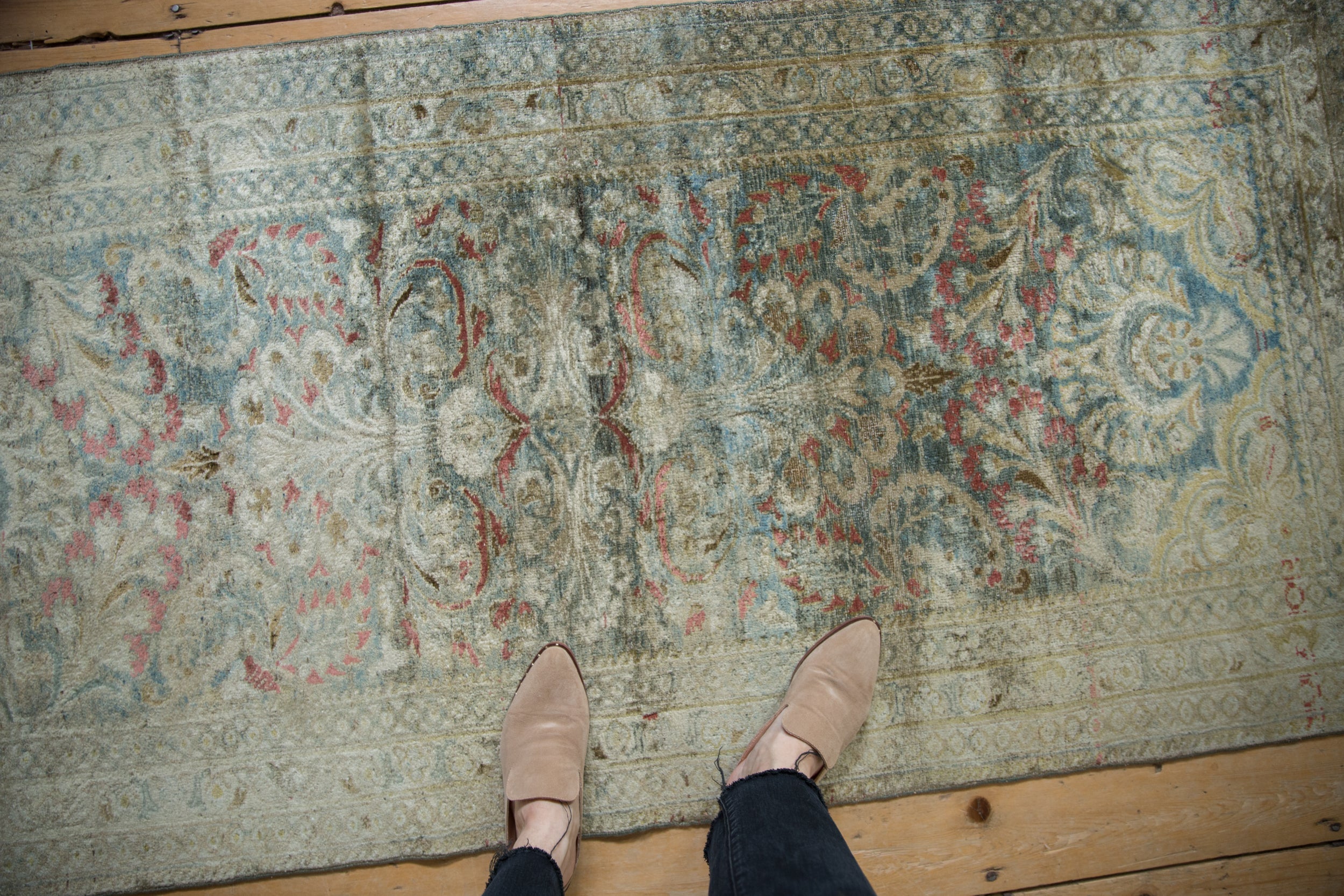 3x6.5 Vintage Distressed Lilihan Rug Runner // ONH Item ee004484 Image 1