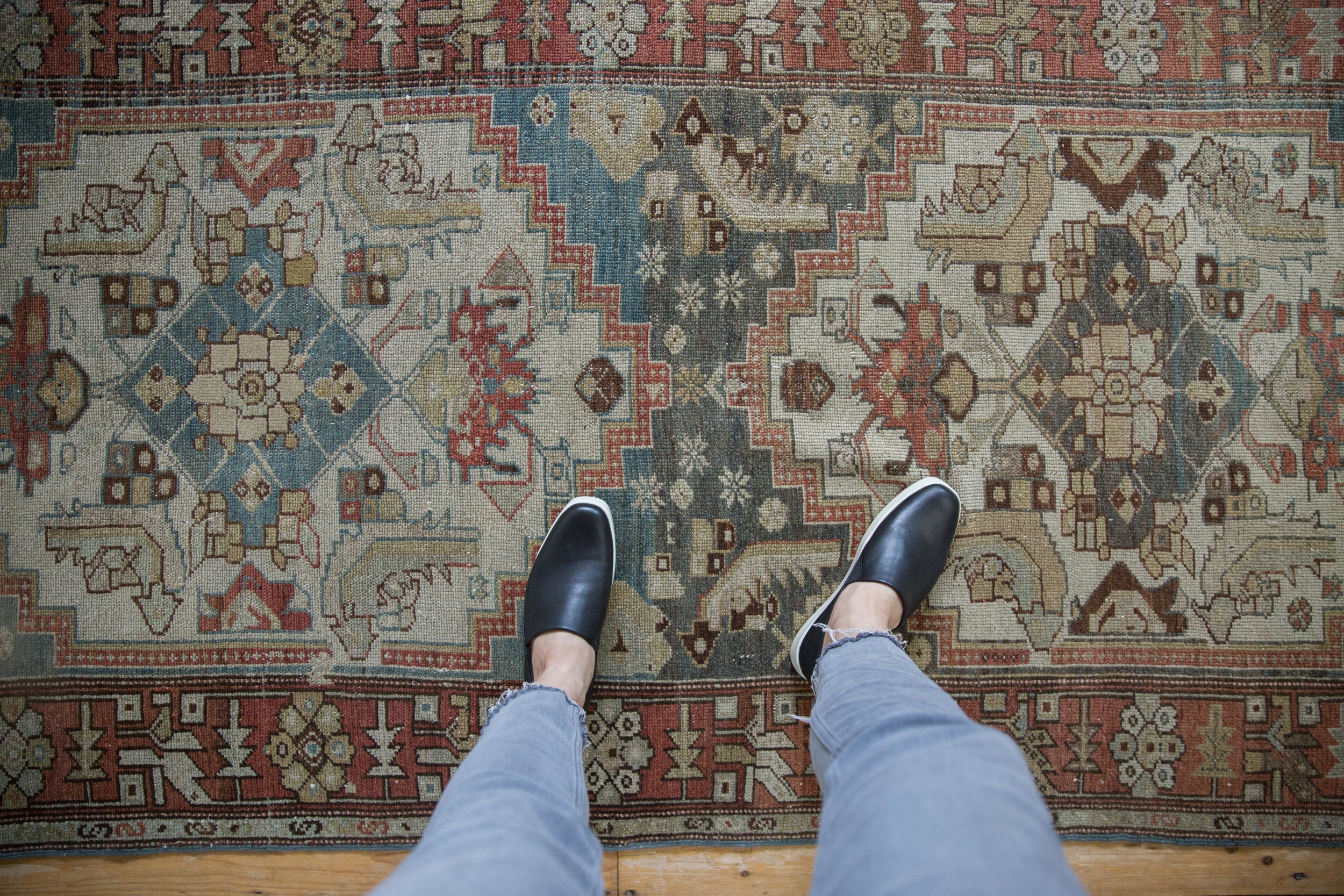 3.5x9 Vintage Distressed Malayer Rug Runner // ONH Item ee004489 Image 1