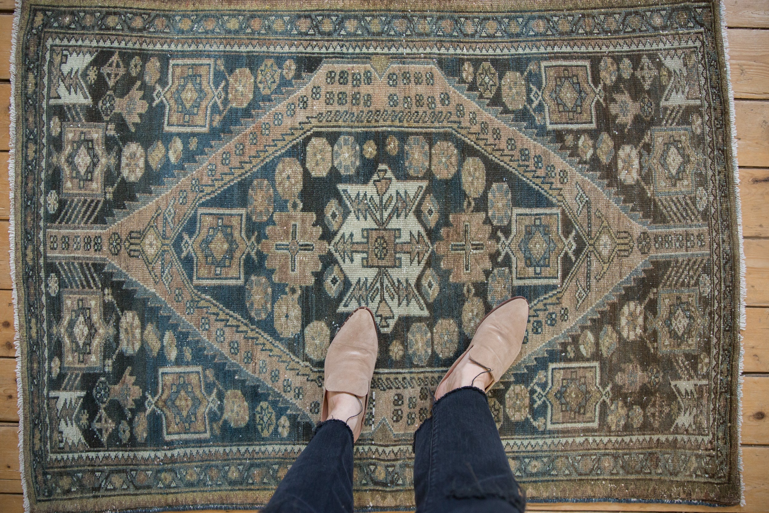 3.5x5 Vintage Distressed Malayer Rug // ONH Item ee004491 Image 1