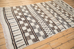 5x8 Vintage Moroccan Carpet // ONH Item ee004521 Image 5
