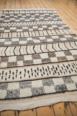 5x8 Vintage Moroccan Carpet // ONH Item ee004521 Image 6