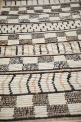 5x8 Vintage Moroccan Carpet // ONH Item ee004521 Image 7