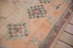 5.5x6.5 Vintage Moroccan Carpet // ONH Item ee004529 Image 4