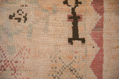 5.5x6.5 Vintage Moroccan Carpet // ONH Item ee004529 Image 9