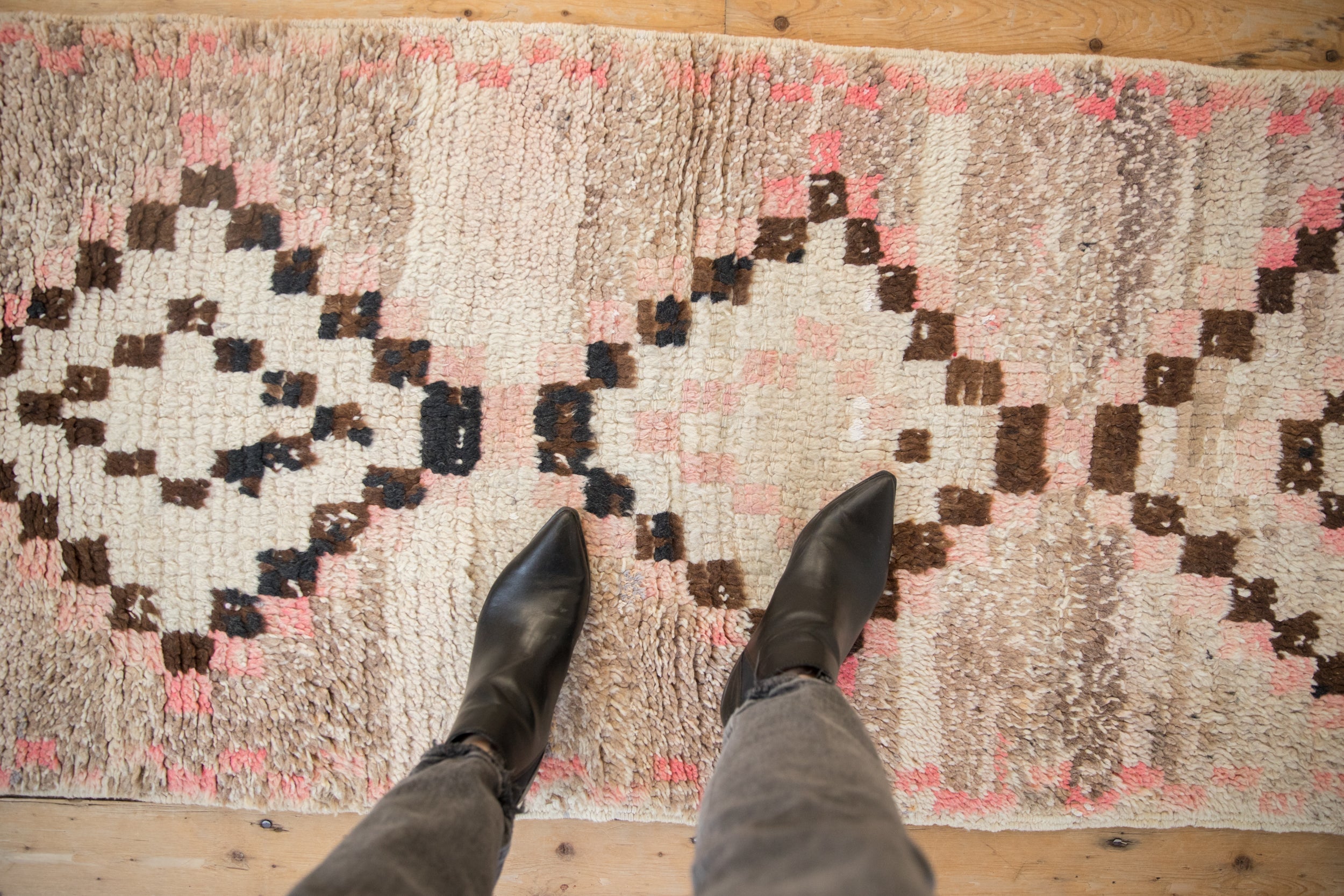 2.5x6 Vintage Moroccan Rug Runner // ONH Item ee004538 Image 1