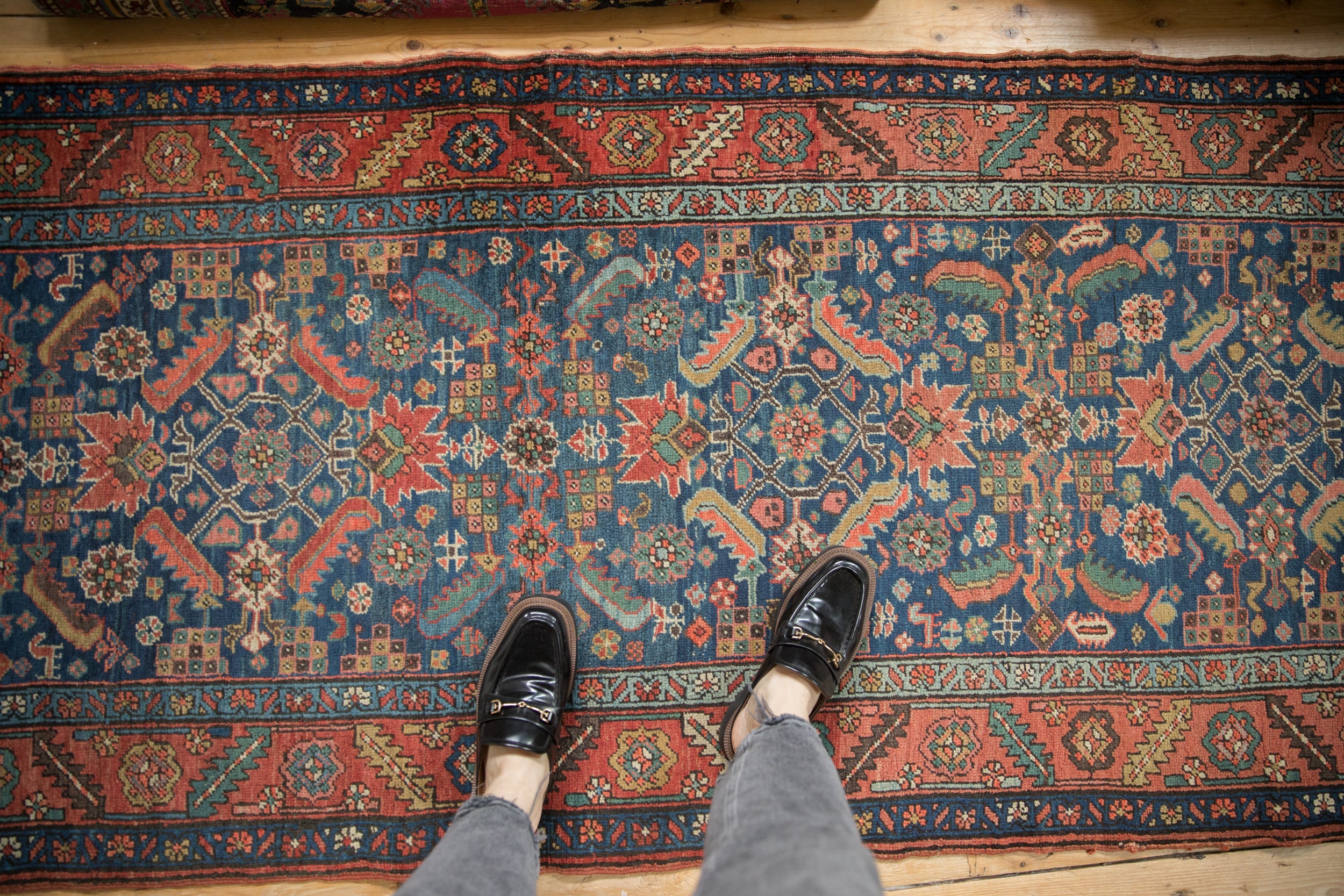 Antique Heriz Rug Runner // ONH Item: ee004571, Image 1