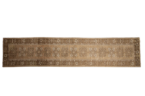 Vintage Distressed Melas Rug Runner // ONH Item: ee004575