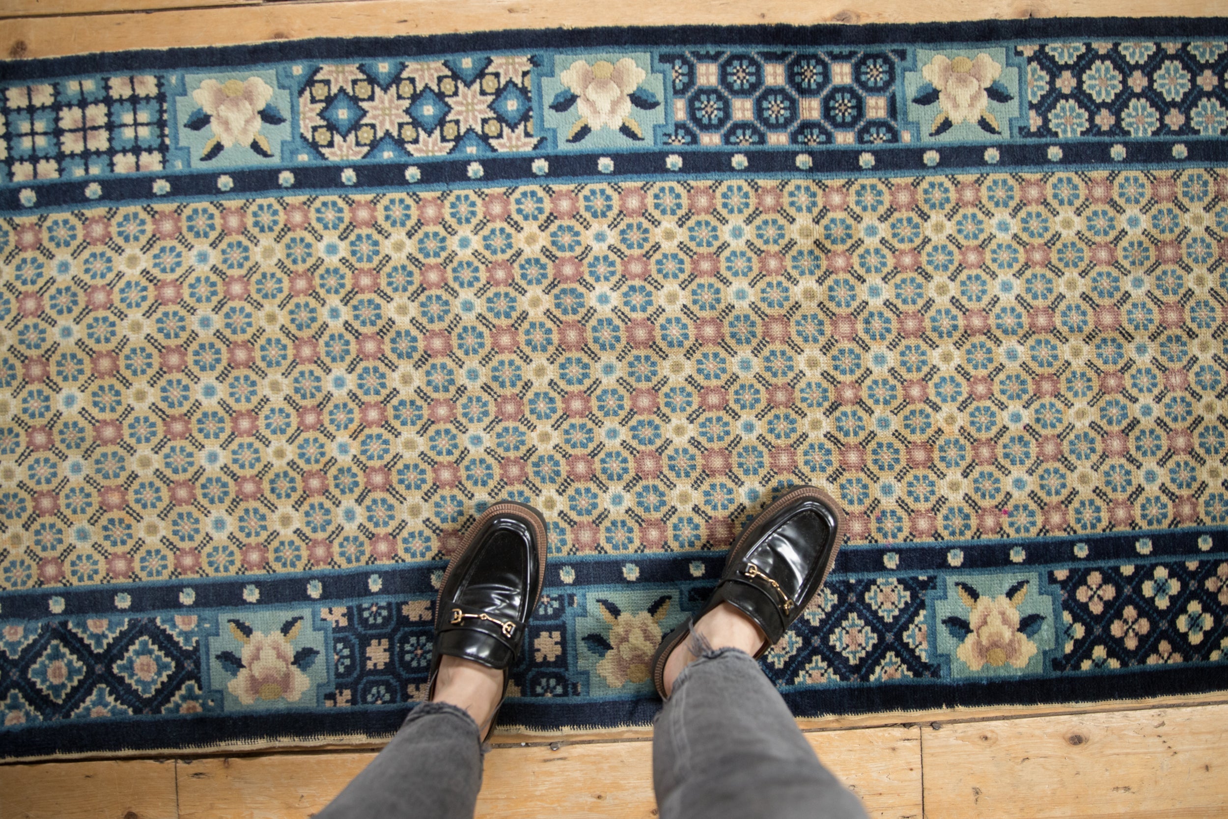 Vintage Peking Rug Runner // ONH Item: ee004589, Image 1