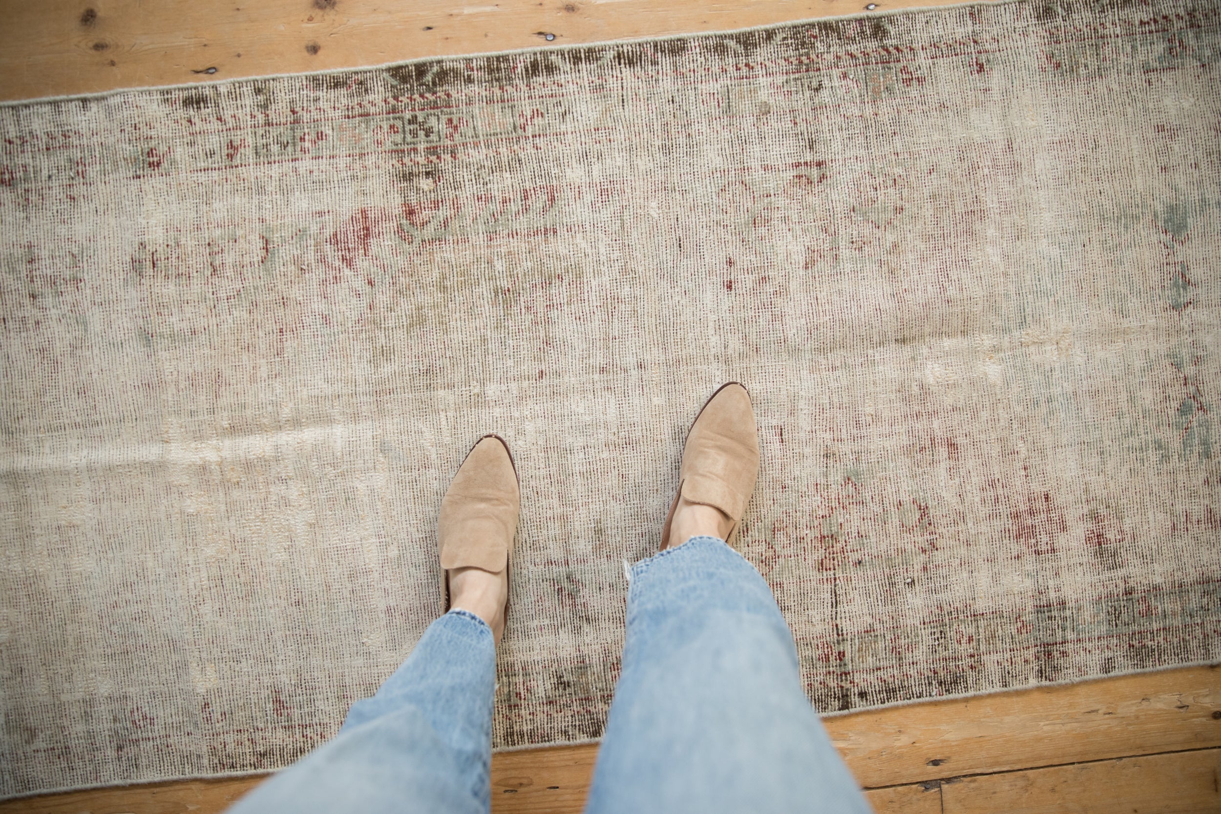 Antique Distressed Mahal Rug Runner // ONH Item: ee004621, Image 1