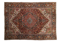 Vintage Distressed Heriz Carpet // ONH Item: ee004627