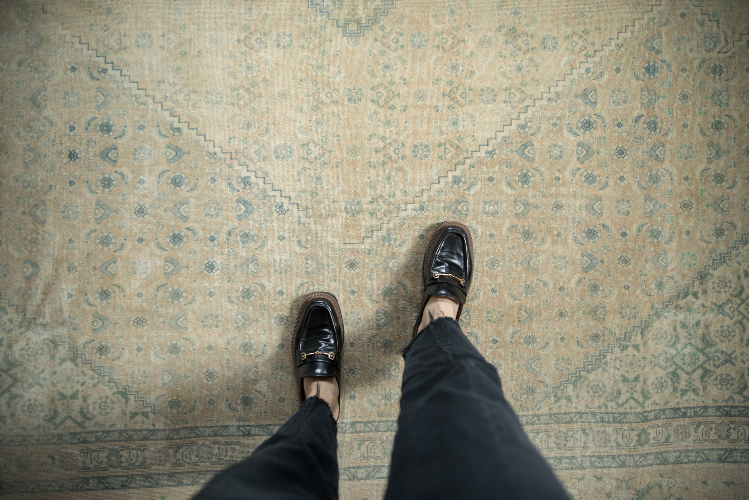 Vintage Distressed Tabriz Carpet // ONH Item: ee004642, Image 1