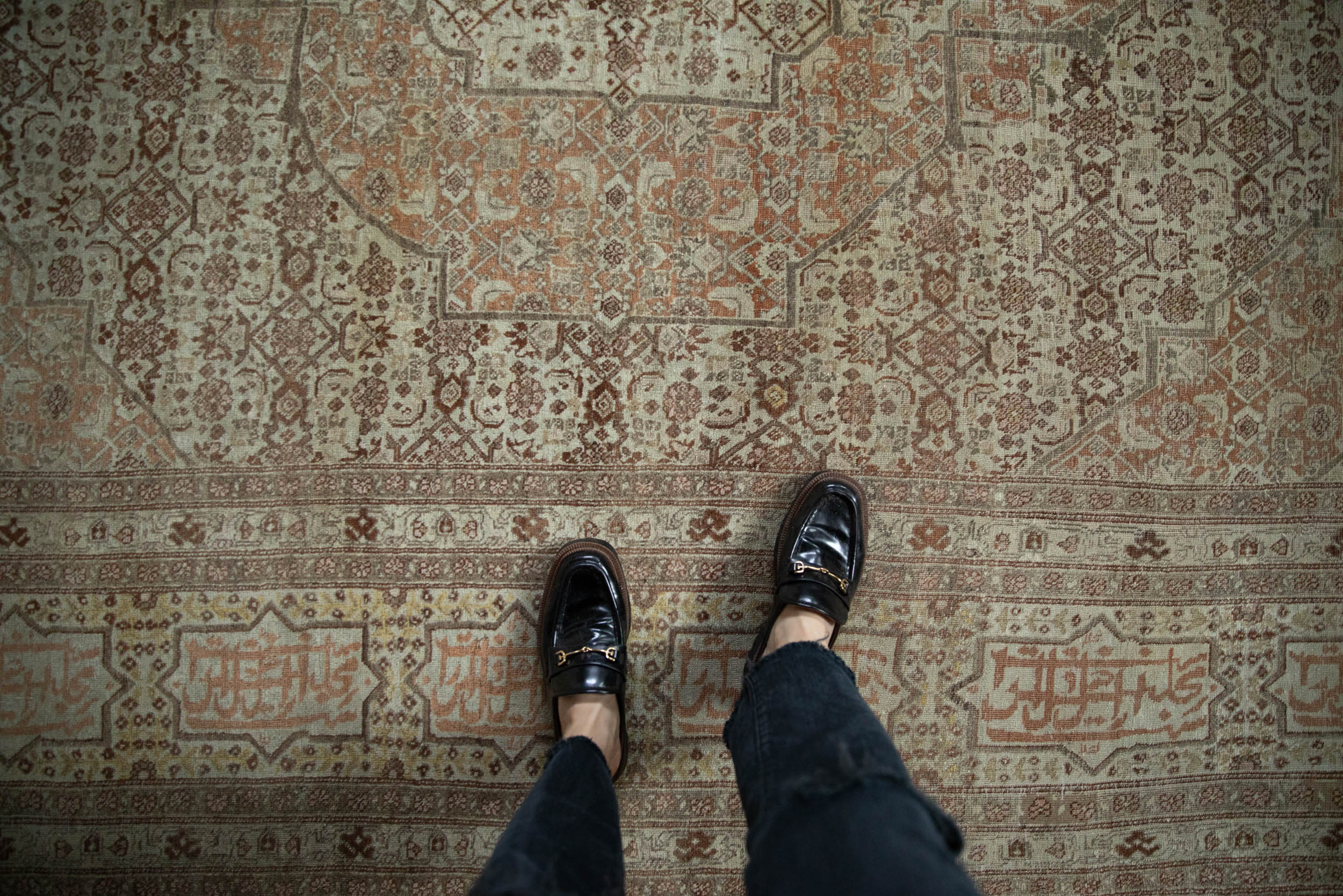 Antique Fine Tabriz Carpet // ONH Item: ee004660, Image 1