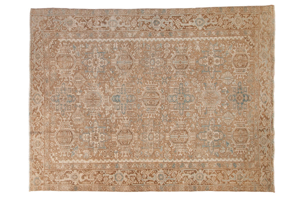 Vintage Distressed Heriz Carpet // ONH Item: ee004674