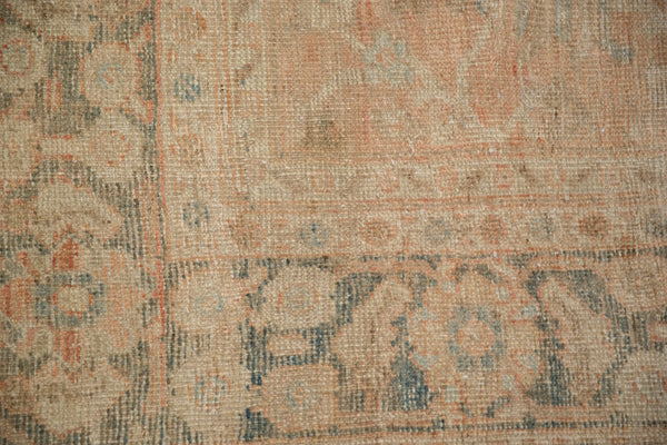 Antique Distressed Mahal Carpet // ONH Item: ee004689, Image 9
