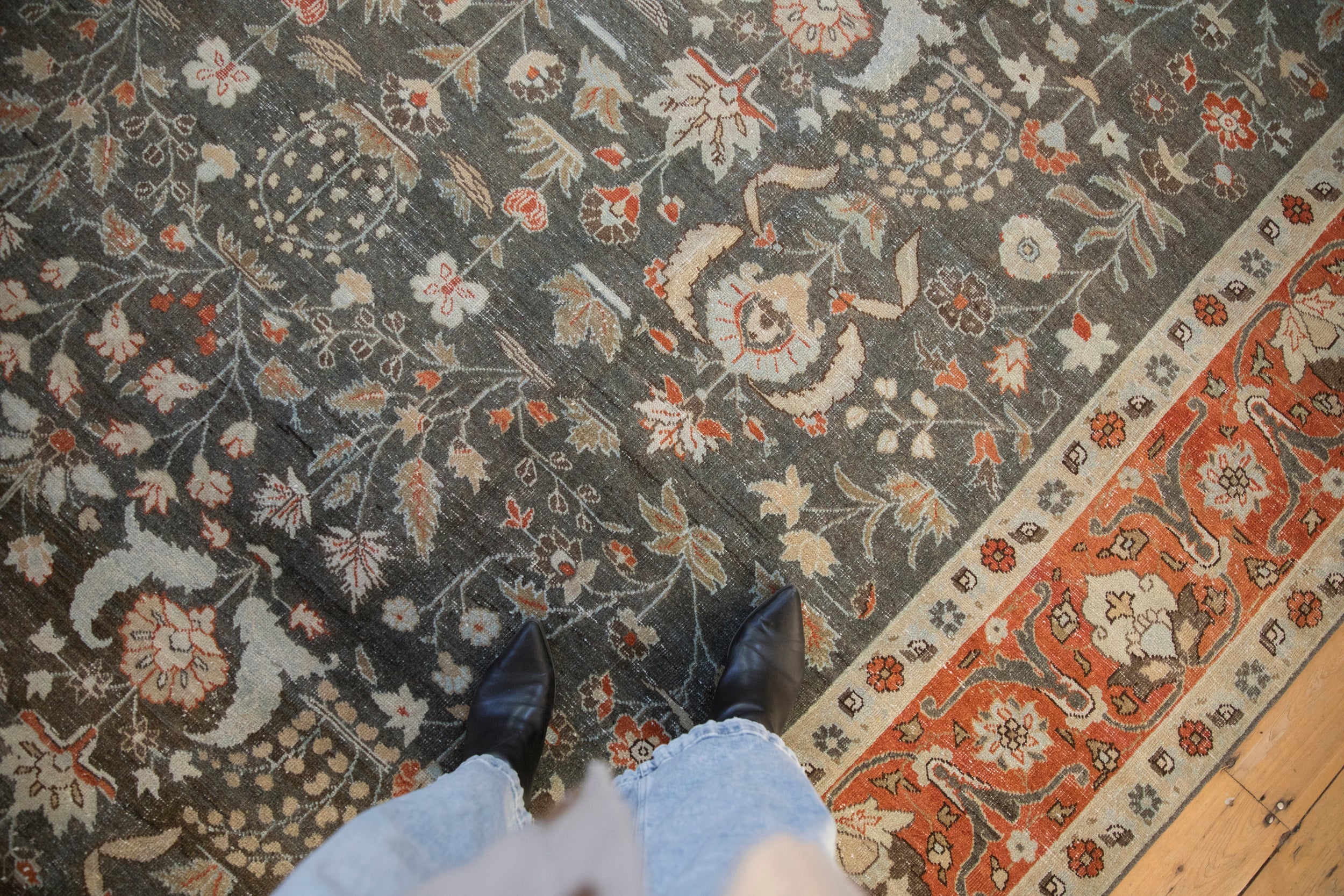 Vintage Distressed Tabriz Carpet // ONH Item: ee004693, Image 1