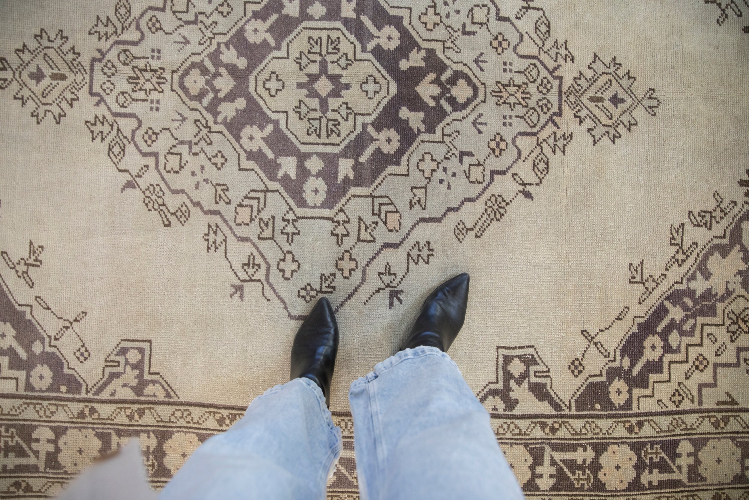 Vintage Distressed Oushak Carpet // ONH Item: ee004712, Image 1