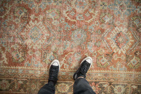 7x10.5 Vintage Distressed Mahal Carpet