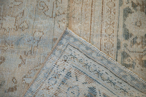 Vintage Distressed Mahal Carpet // ONH Item: ee004744, Image 12